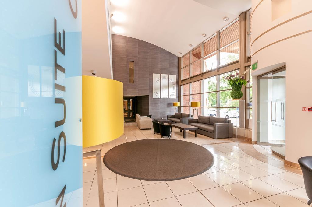 וויגאן Wrightington Hotel & Health Club מראה חיצוני תמונה