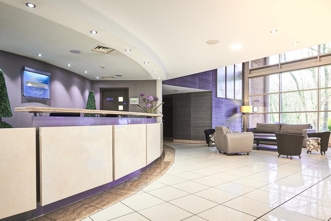 וויגאן Wrightington Hotel & Health Club מראה חיצוני תמונה