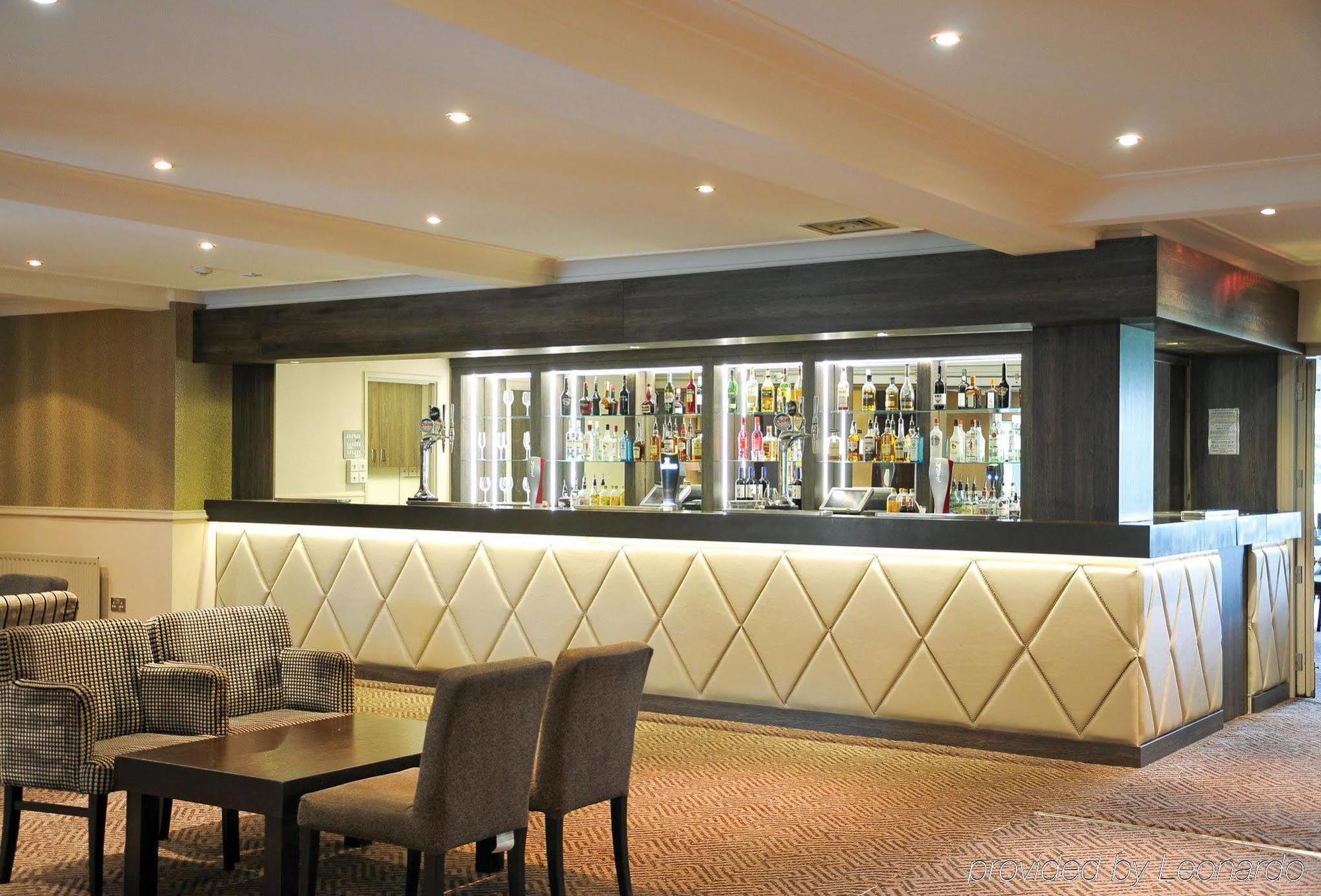 וויגאן Wrightington Hotel & Health Club מראה חיצוני תמונה