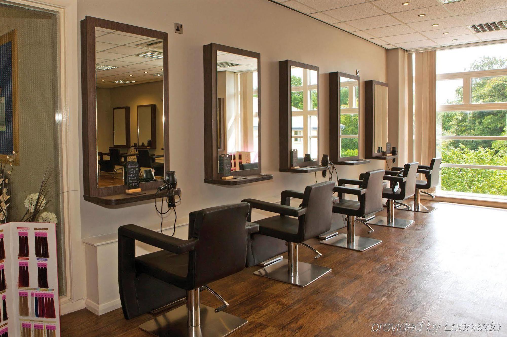 וויגאן Wrightington Hotel & Health Club מראה חיצוני תמונה