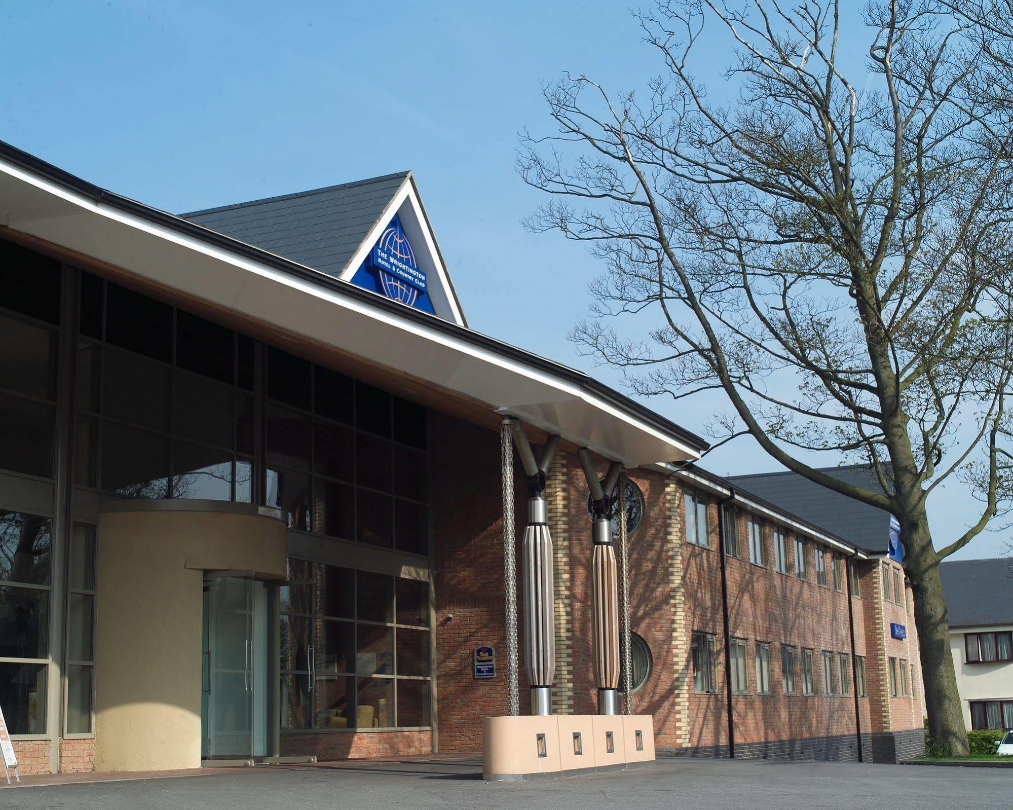 וויגאן Wrightington Hotel & Health Club מראה חיצוני תמונה